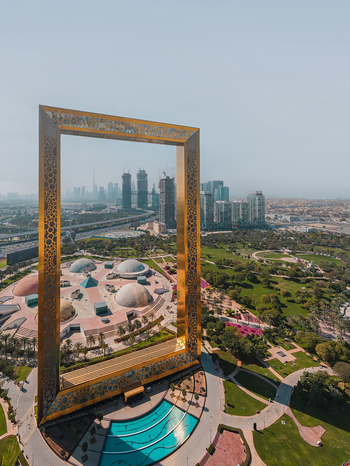 EH DUBAIMosaic_4by5_Dubai Frame_unsplash-ahmed-aldaie.jpg