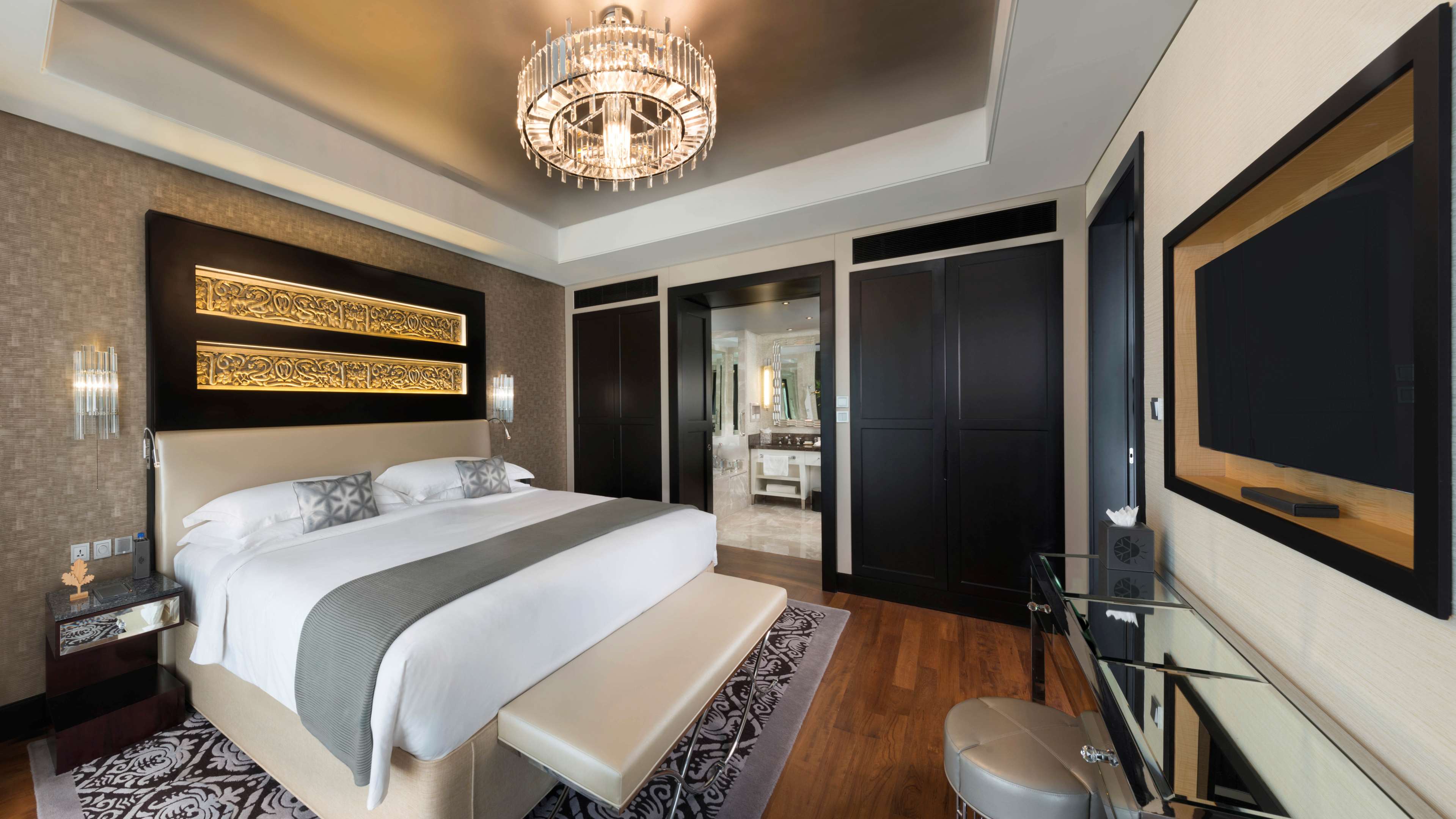 Deluxe Room Dubai | Kempinski Hotel Mall of the Emirates